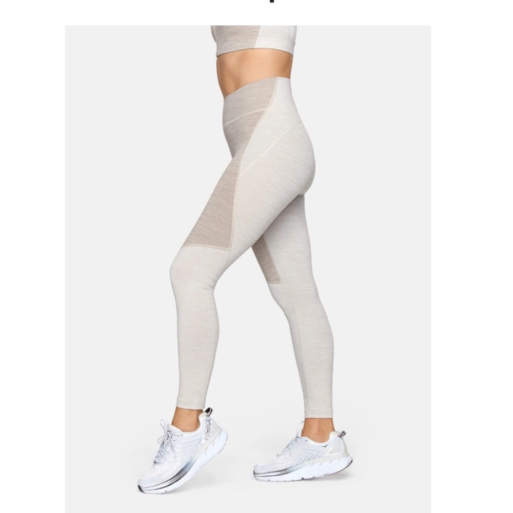 Outdoor voices TechSweat legging